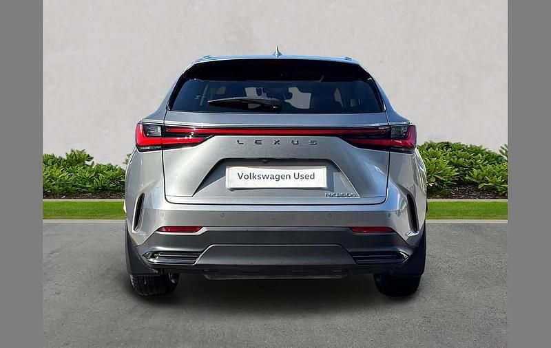 Used Lexus NX350h 239 HP (175 kW) 2022 Silver SUV