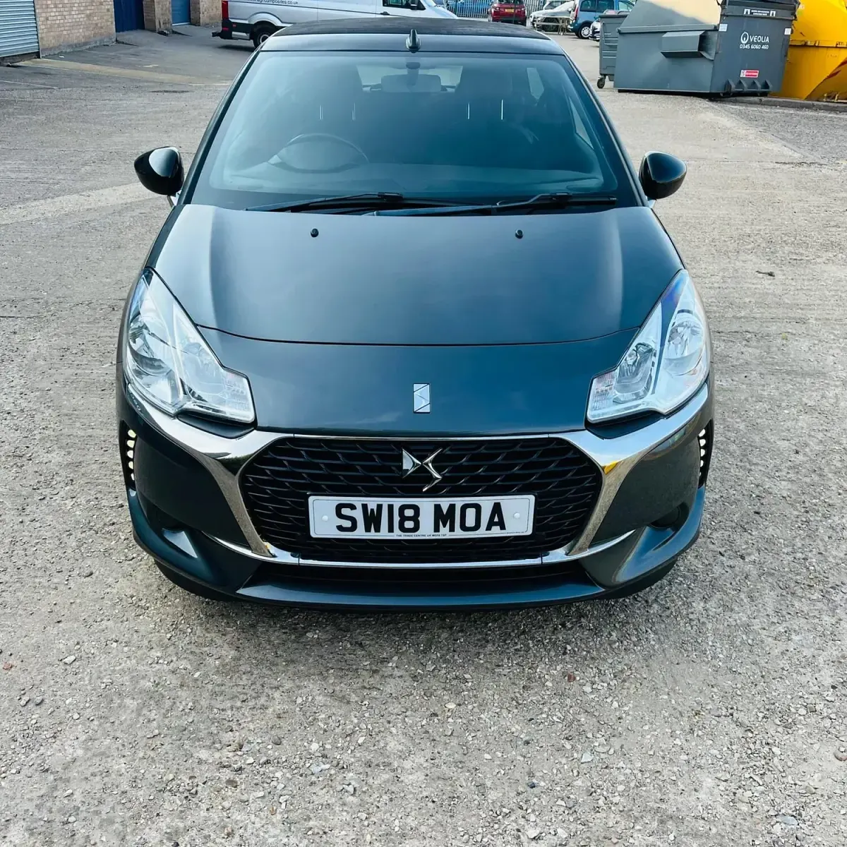 Used DS Automobiles DS3 Chic 98 HP (72 kW) 2018 Grey Cabriolet