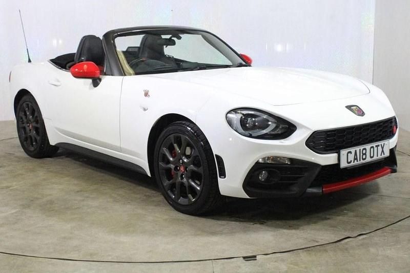 White Used 2018 Abarth 124 Spider Cabriolet | £14,750 (Fair price) - Image 1/3