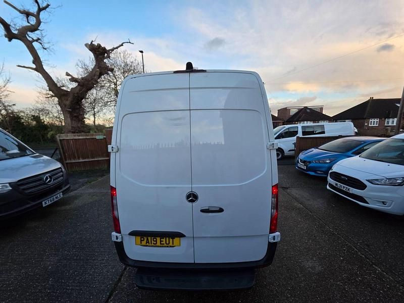 Usado Mercedes Sprinter 2019 Branco Van