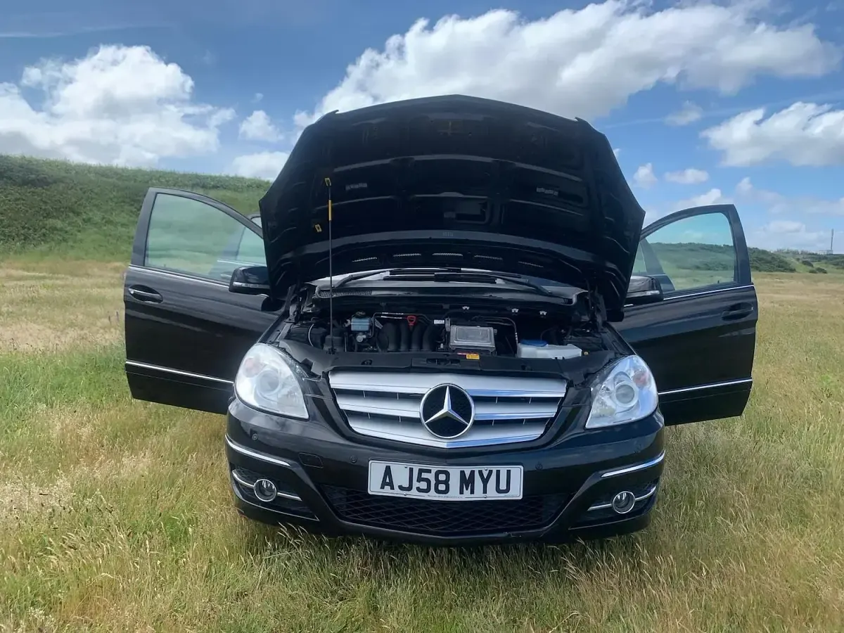 Used Mercedes B150 2008 Black MPV