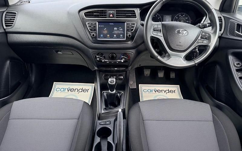 Used Hyundai i20 SE 84 HP (61 kW) 2020 Hatchback