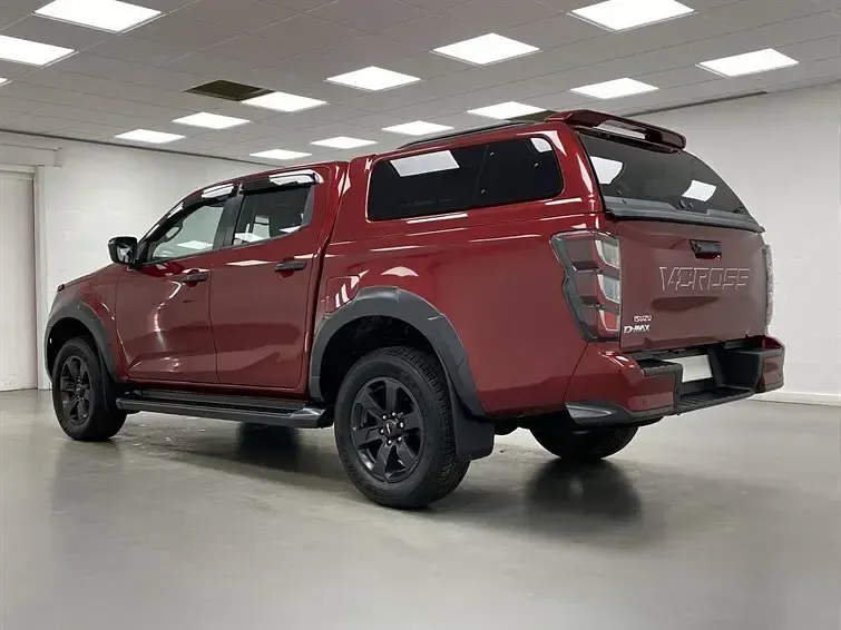 New Isuzu D-Max 2025 Red Pickup