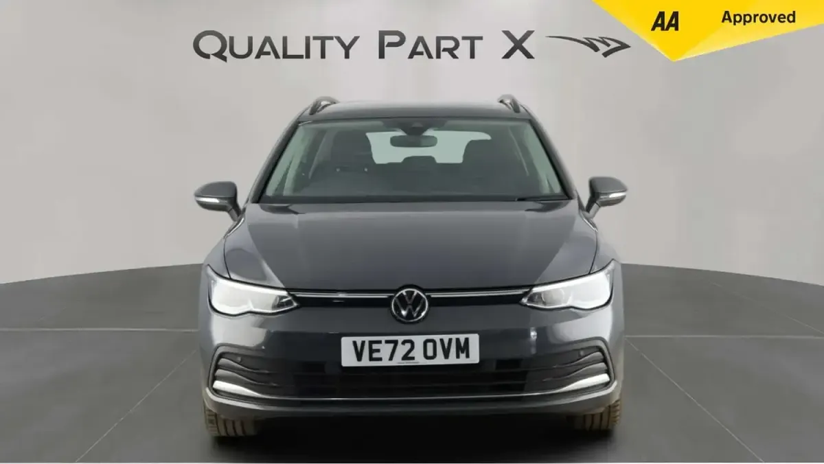 Used VW Golf VIII Style 150 HP (110 kW) 2023 Grey Estate