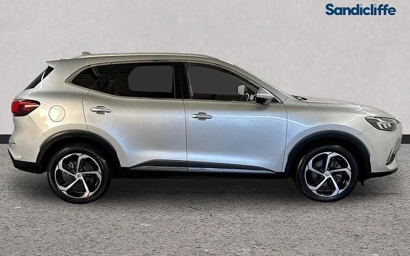 Used MG HS Trophy 258 HP (189 kW) 2023 Metallic  sterling silver SUV