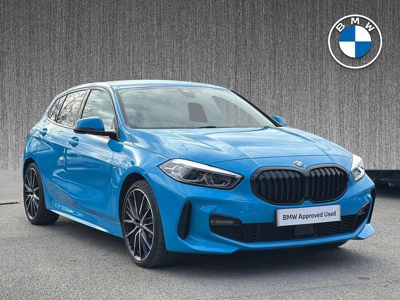 Used BMW 118 M Sport 134 HP (98 kW) 2022 Blue Hatchback