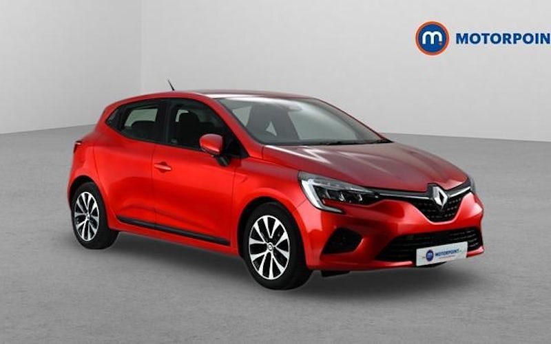 Używany Renault Clio V Iconic 90 KM (66 kW) 2021 Hatchback