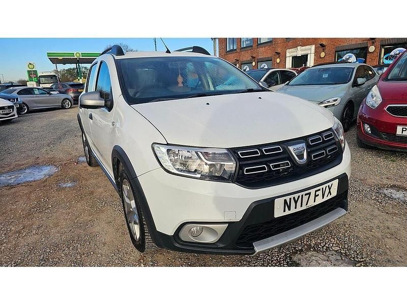 White Used 2017 Dacia Sandero Ambiance Hatchback | £4,000 (Good price) - Image 1/4