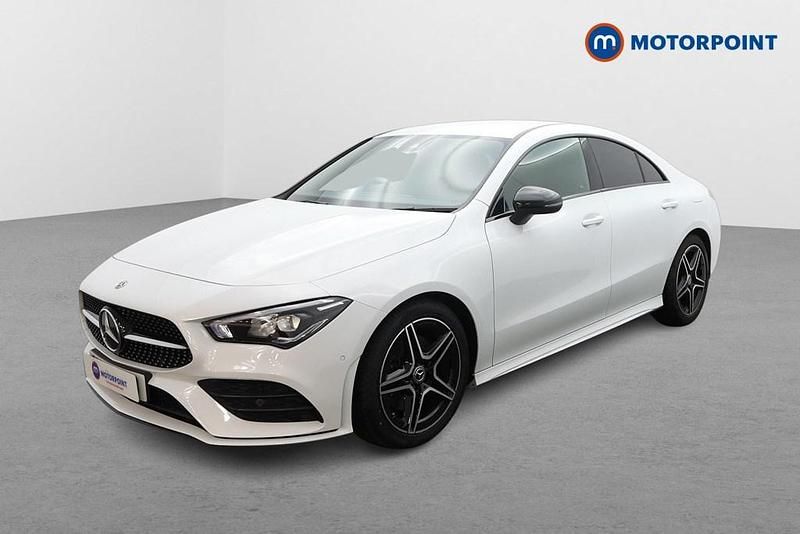 Gebraucht Mercedes CLA220 Executive 190 PS (139 kW) 2022 Weiß Limousine