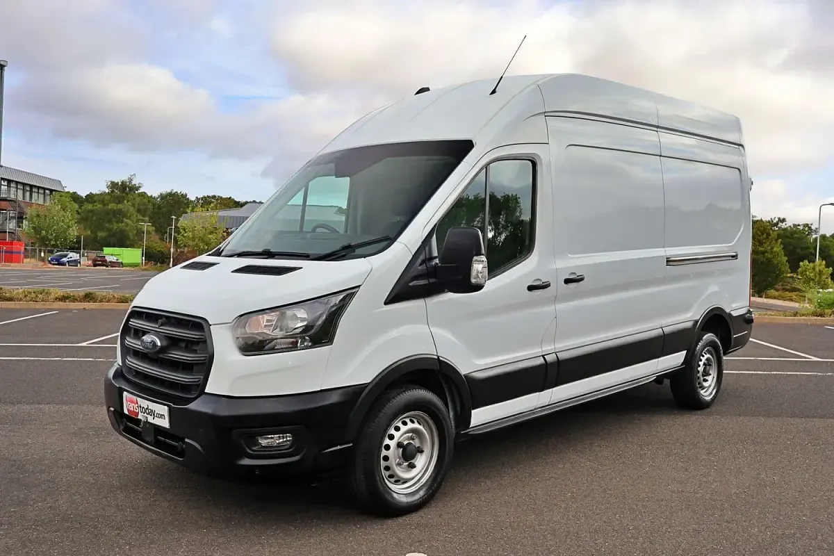 Used Ford Transit 130 HP (95 kW) 2023 White Van