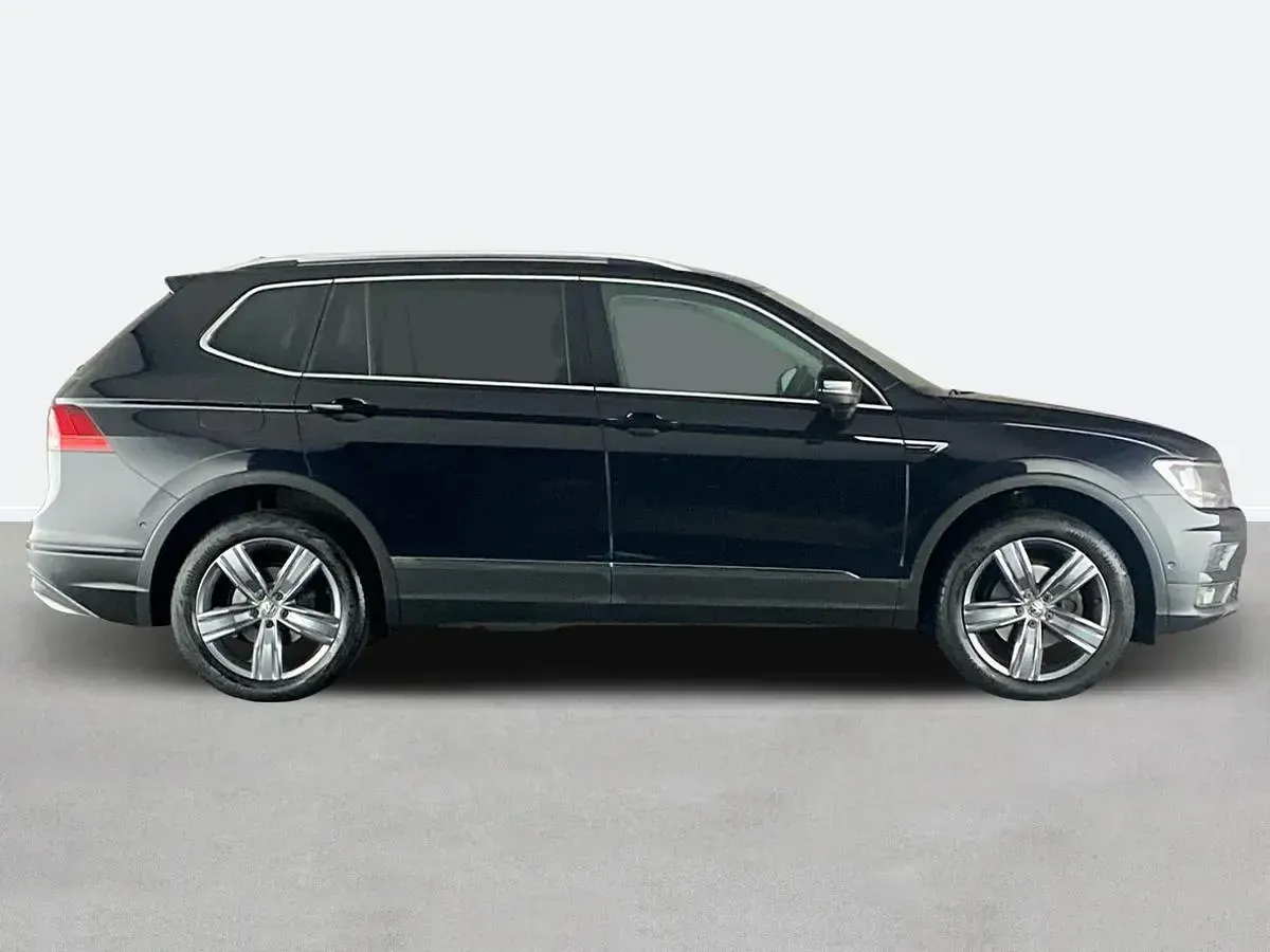 Używany VW Tiguan Allspace Match 150 KM (110 kW) 2020 Czarny SUV