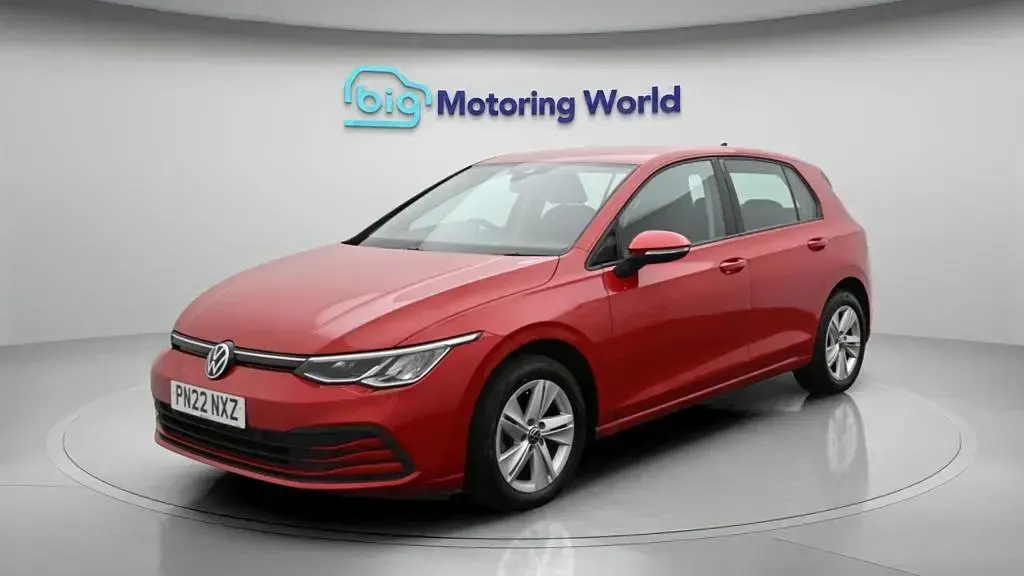 Used VW Golf VIII S 115 HP (84 kW) 2022 Red Hatchback