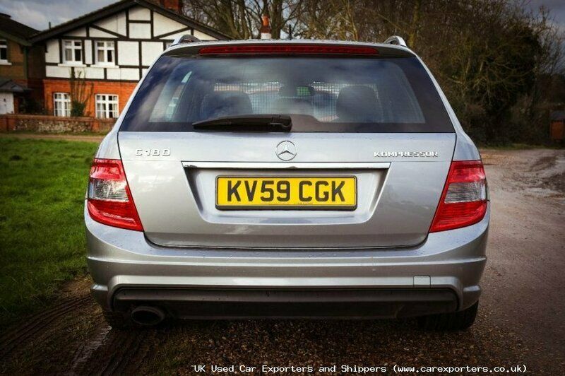 Used Mercedes C180 156 HP (114 kW) 2009 Hatchback
