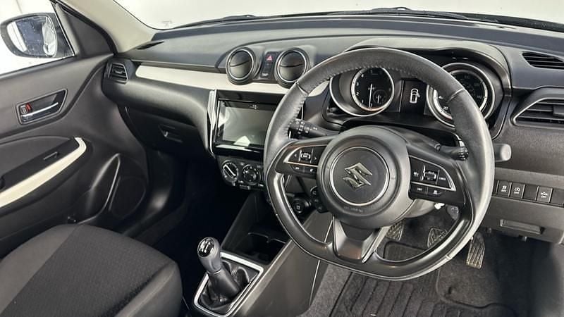 Used Suzuki Swift SZ-L 83 HP (61 kW) 2022 Silver Hatchback