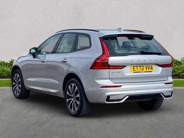 Used Volvo XC60 Plus 197 HP (144 kW) 2023 SUV