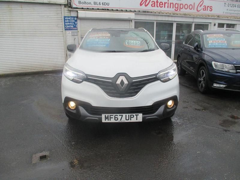 Used Renault Kadjar Signature 130 HP (95 kW) 2017 White SUV