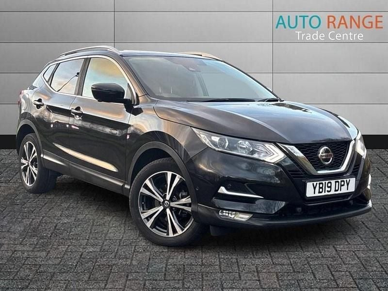 Used Nissan Qashqai N-Connecta 115 HP (84 kW) 2019 Black SUV