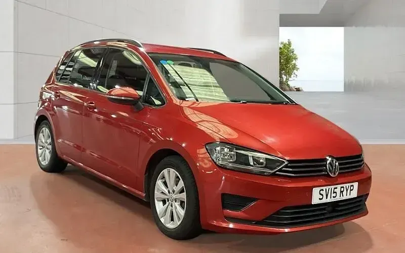 Used VW Golf VII SE 110 HP (80 kW) 2015 Hatchback