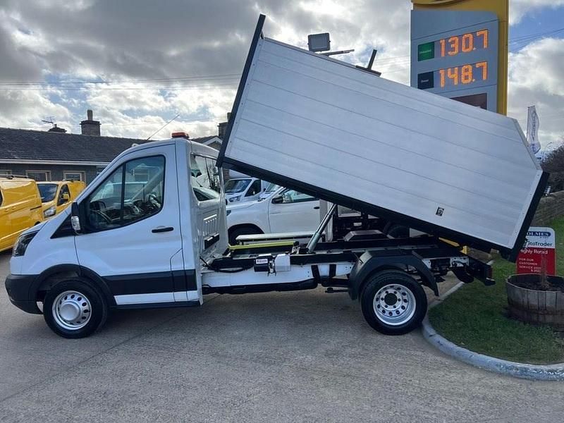 Używany Ford Transit 130 KM (95 kW) 2018 Biały