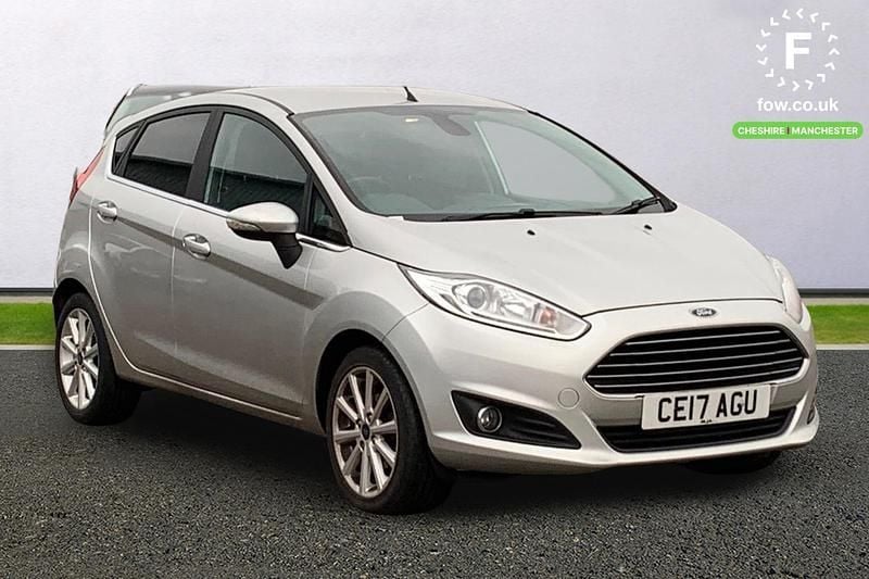 Silver Used 2017 Ford Fiesta Titanium Hatchback | £6,499 (Good price) - Image 1/3