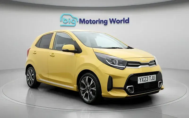 Used Kia Picanto GT-Line 67 HP (49 kW) 2023 Yellow Hatchback