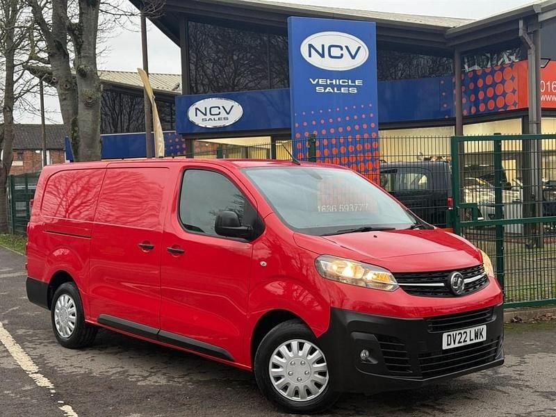 Red Used 2022 Vauxhall Vivaro MPV | £12,990 (Super price) - Image 1/3