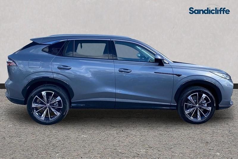 Used MG HS Trophy 224 HP (164 kW) 2024 SUV