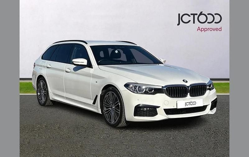 Used BMW 520 M Sport 180 HP (132 kW) 2020 White Estate