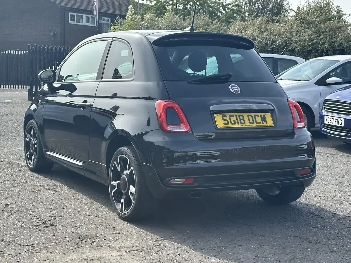 Used Fiat 500 S 85 HP (62 kW) 2018 Black Hatchback