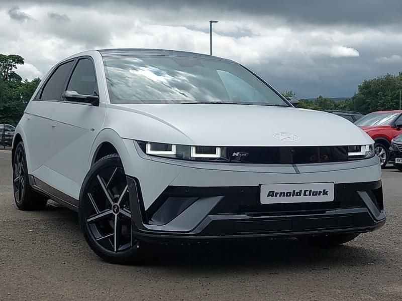 White New 2024 Hyundai Ioniq 5 N Line SUV | £51,698 (Fair price) - Image 1/4