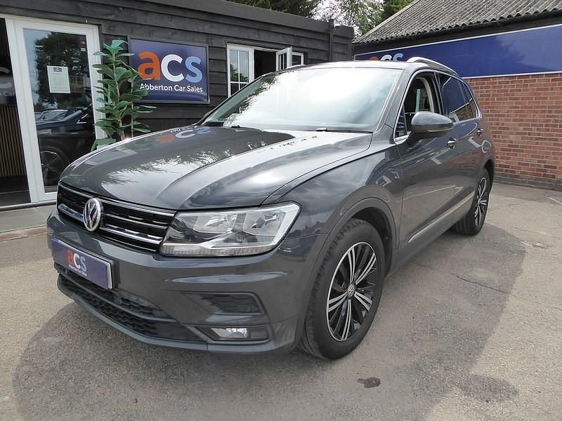 Grey Used 2018 VW Tiguan SE SUV | £12,995 (Good price) - Image 1/4