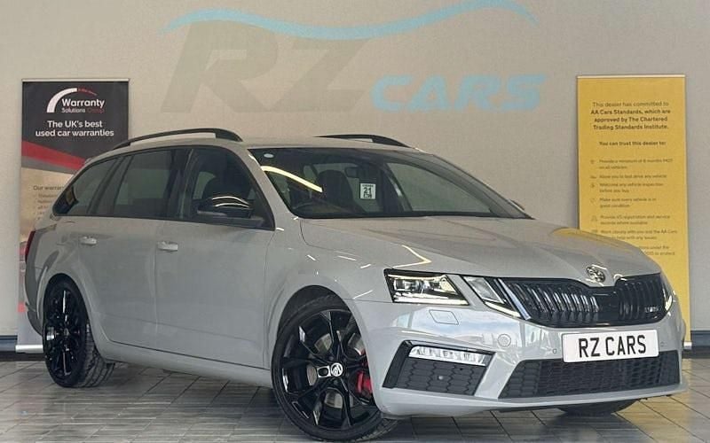 Used Skoda Octavia vRS 245 HP (180 kW) 2018 Grey Estate