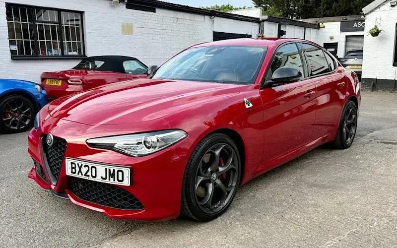 Used Alfa Romeo Giulia Veloce 280 HP (205 kW) 2021 Sedan