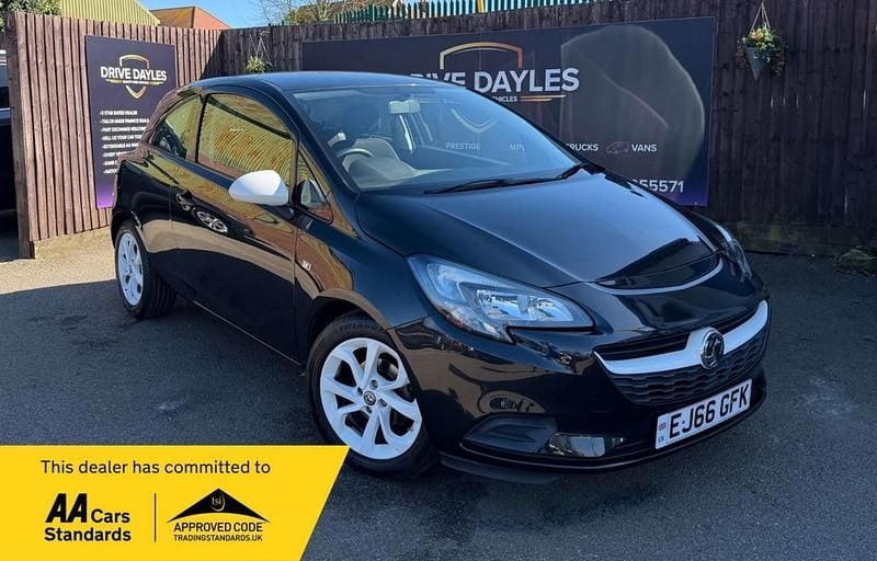 Used Vauxhall Corsa 75 HP (55 kW) 2016 Black Hatchback