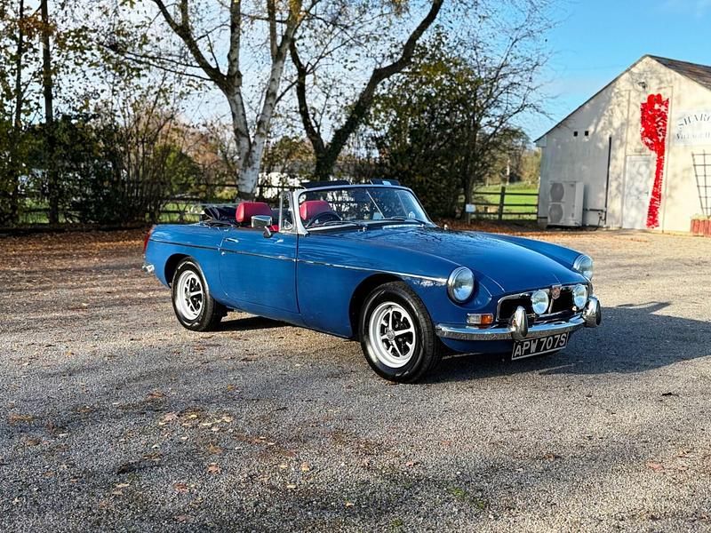 Used MG B 95 HP (69 kW) 1977 Blue