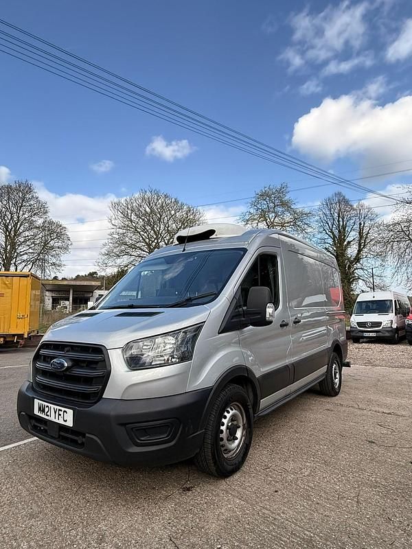 Usado Ford Transit 2021 Plateado