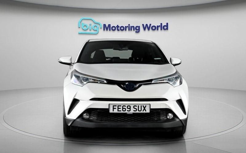Used Toyota C-HR 122 HP (89 kW) 2019 SUV