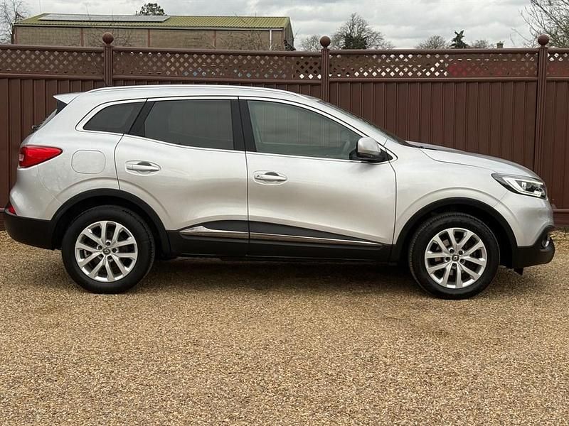 Used Renault Kadjar Dynamique 140 HP (102 kW) 2018 Silver SUV