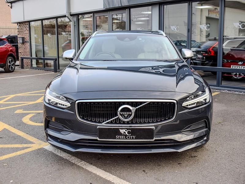 Used Volvo V90 Momentum 2017 Grey Estate