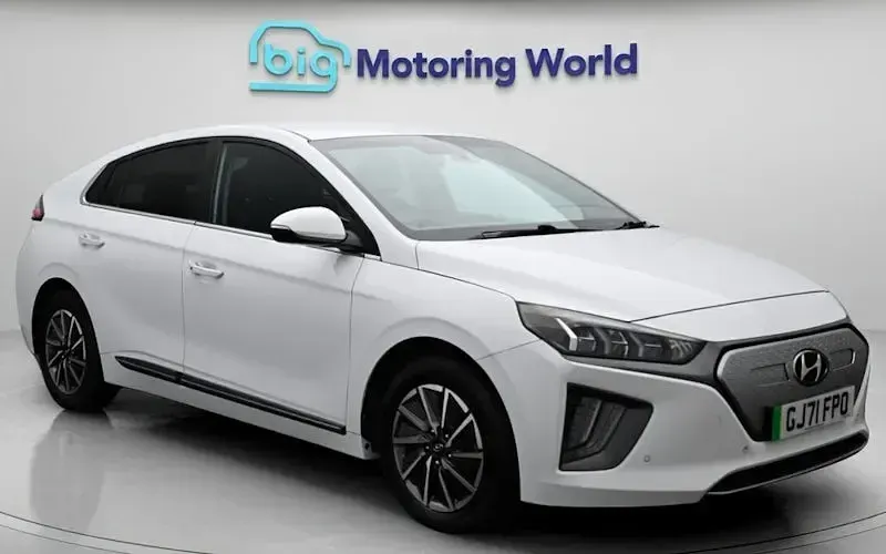 Used Hyundai Ioniq Premium 100 kW (136 HP) 2021 Hatchback