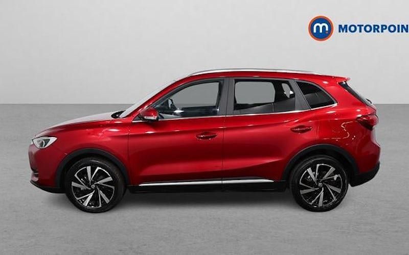 Used MG ZS Trophy 196 HP (144 kW) 2025 Red SUV
