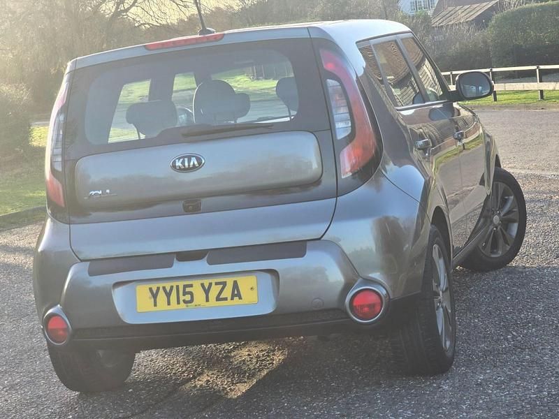 Used Kia Soul 130 HP (95 kW) 2015 Silver SUV