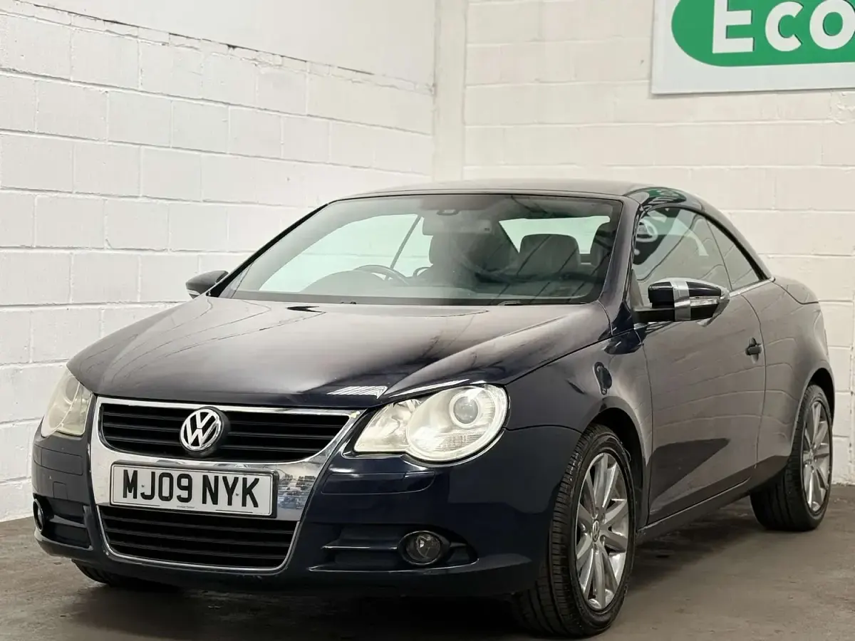 Used VW Eos SE 2009 Blue Cabriolet