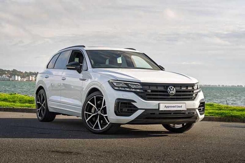 Used 2023 VW Touareg SUV | £55,429 (A bit pricey) - Image 1/4