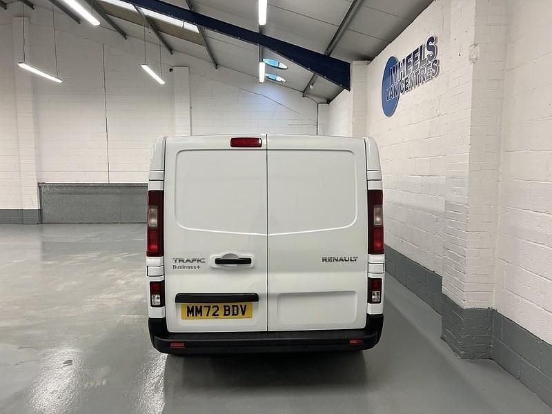 Used Renault Trafic Business 2022 White MPV