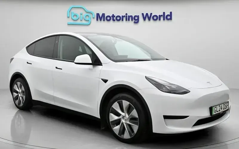 Used Tesla Model Y Standard Range 219 kW (299 HP) 2024 SUV