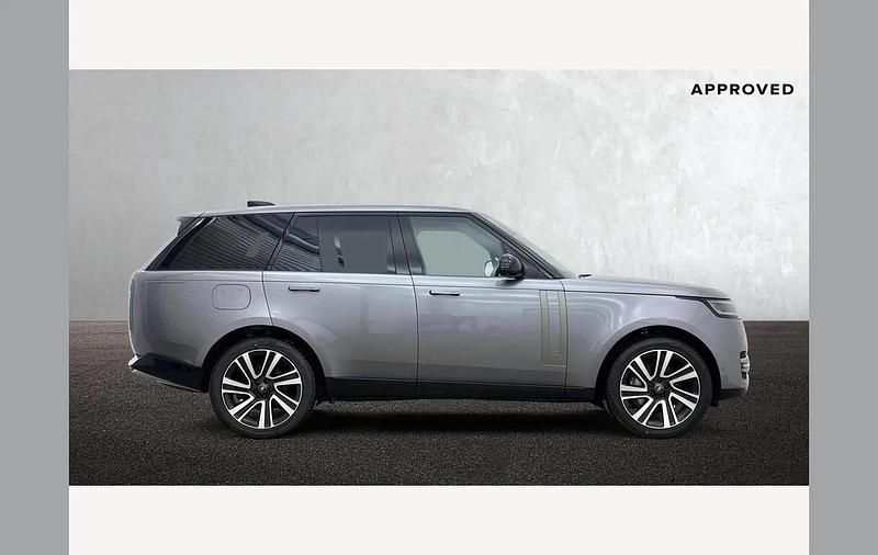 Used Land Rover Range Rover HSE 296 HP (217 kW) 2024 Grey SUV