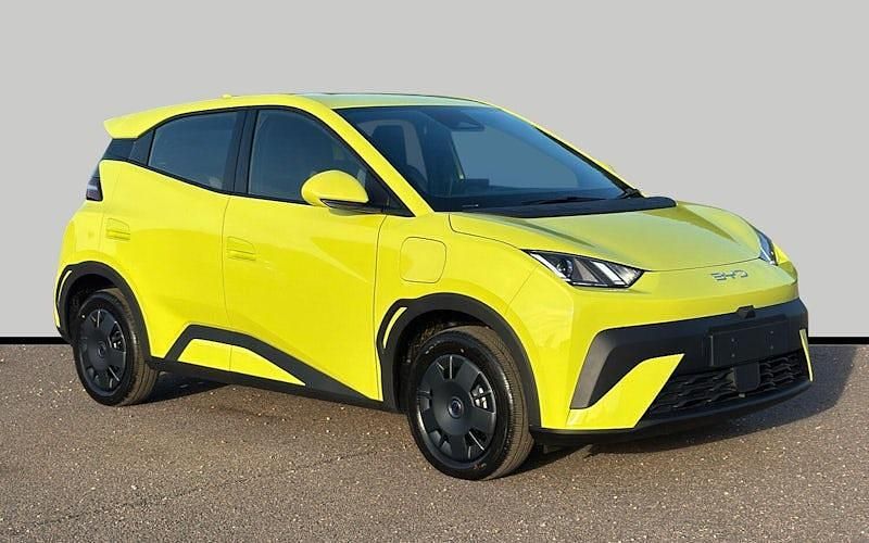 New BYD Dolphin Surf Active 64 kW (88 HP) 2025 Hatchback