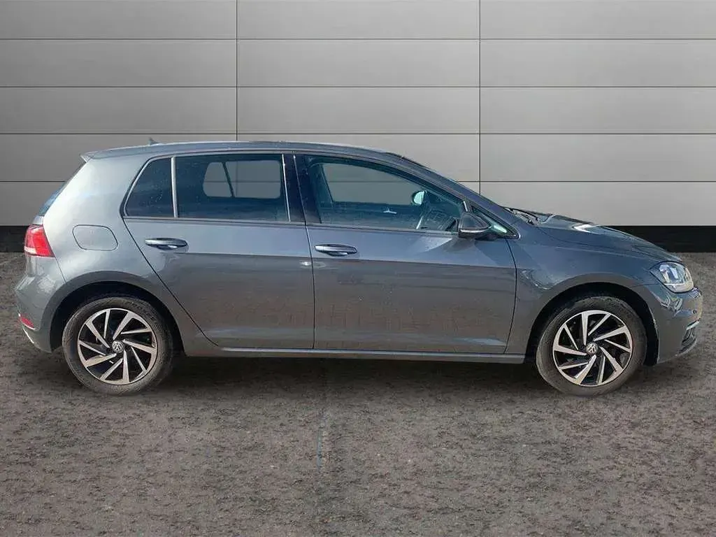 Used VW Golf VII Match 150 HP (110 kW) 2019 Grey Hatchback