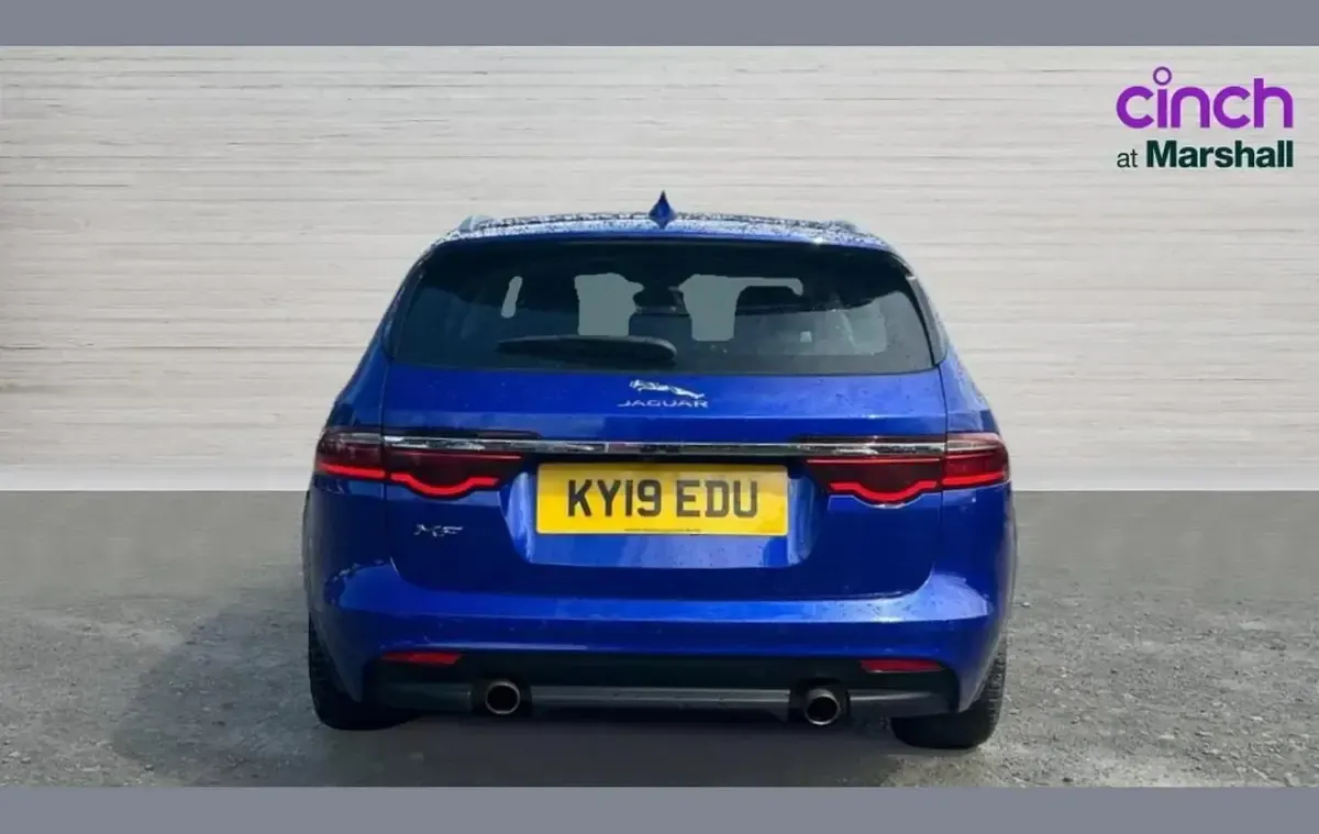 Used Jaguar XF Portfolio 250 HP (183 kW) 2019 Blue Estate